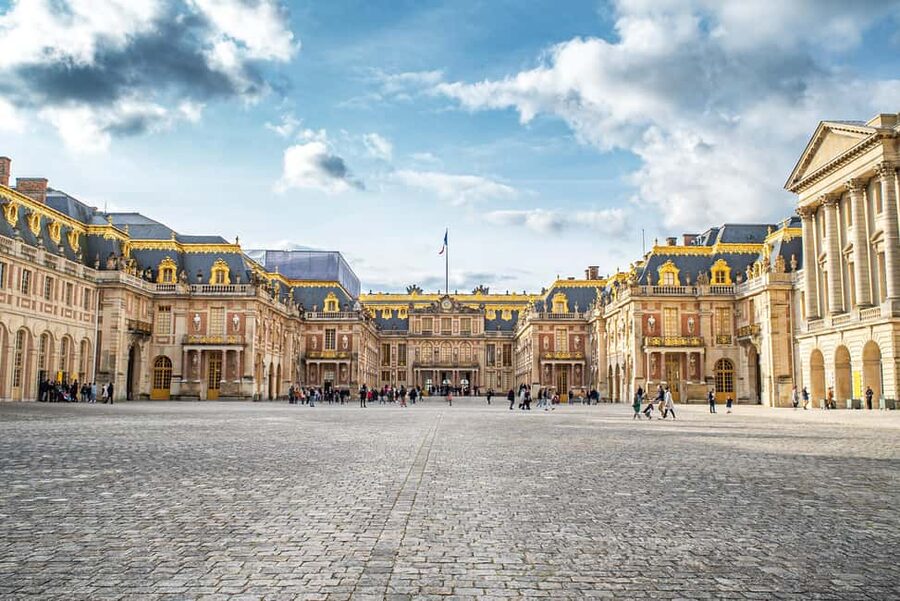 From Paris: Versailles Palace & Gardens Private Guided Tour - The Garden Tour: Short Time, Smart Focus on Fountains