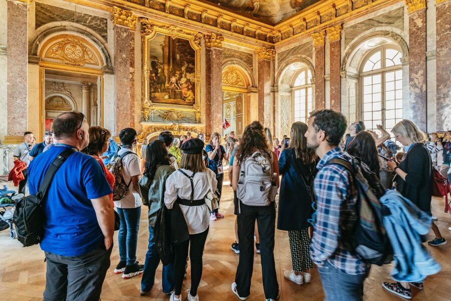 From Paris: Versailles Palace Guided Tour & Gardens Access - Garden Time After the Palace: Your Chance to Set the Pace