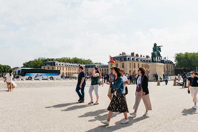 From Paris: Versailles Palace Live Tour with Gardens Access - Key highlights worth your attention