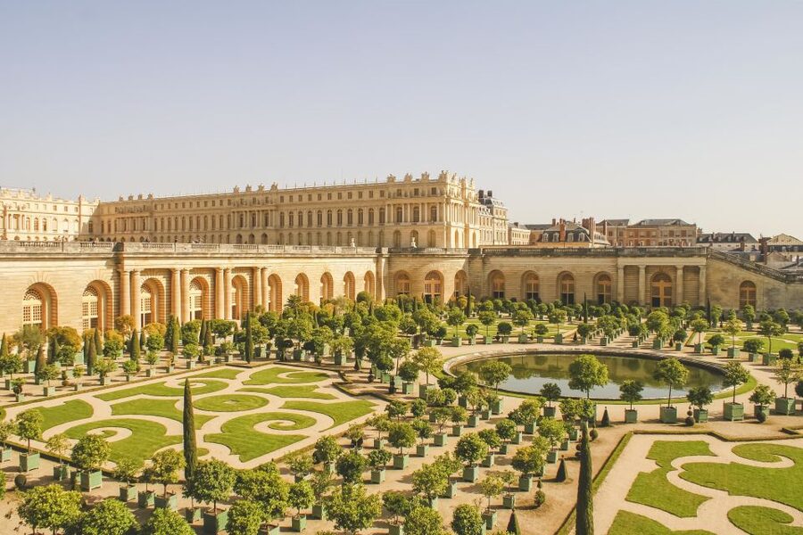 From Paris: Versailles Palace Self Guided & Gardens tickets - What 4 hours really means on site
