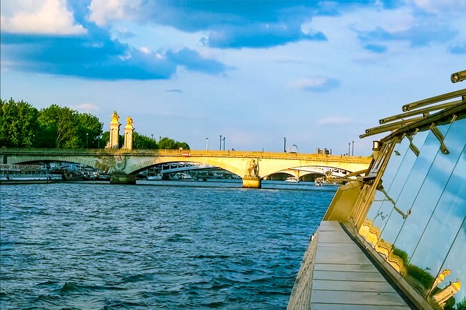 Full Day Paris City Pass: 50 Museums, Unlimited Hop On/Off Cruise - Notre-Dame on Île de la Cité: Gothic architecture plus easy add-ons