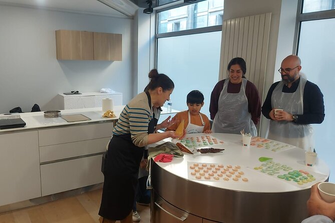 Fun Macaron Class for Families in Paris, Award Winning - Why the small-group format changes everything