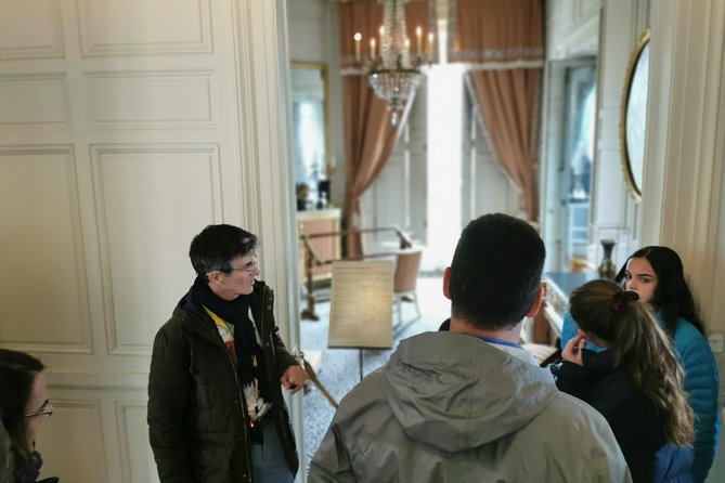 Giverny and Versailles Full-Day Private Guided Tour with Hotel Pickup - Headsets, timing, and how the guide keeps you from wasting hours