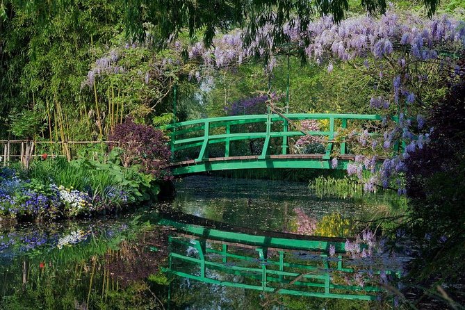Giverny - Claude Monet's House & Gardens - Private Trip - Driver, Language, and the Human Factor