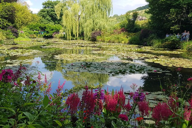 Giverny Half-Day Guided Tour from Paris - Stop 2: The Clos Normand stop and why it’s more than a second garden