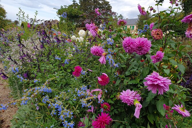 Giverny Half-Day Guided Tour from Paris - Skip-the-line tickets: how they change the whole trip