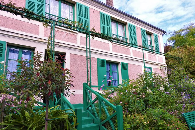 Giverny Monet House and Gardens Skip the line Walking tour - Monet in Giverny: Why This Tour Works
