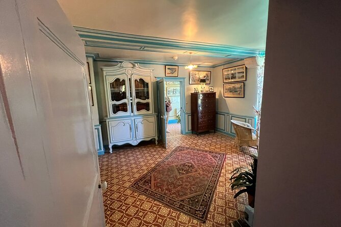 Giverny Monet House Half Day Private Guided Tour from Paris - Who should book this Monet House private tour?