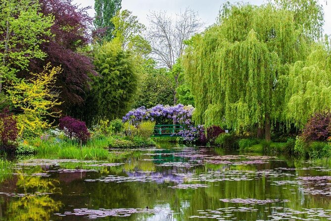 Giverny Monet’s Home and Gardens Half Day Tour from Paris - Quick hits before you go
