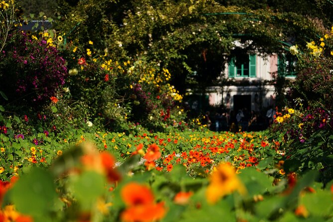 Giverny Private Tour: Monet's House & Garden - Fondation Claude Monet: house, gardens, and the Japanese pond