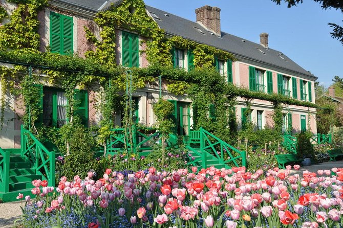 Giverny's House & Gardens plus Versailles Palace Day Trip with Lunch from Paris - Why the price feels justified (and where it may not)