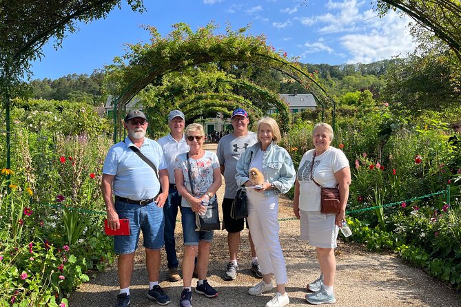 Giverny & Versailles Private Guided Tour with Ticket Entry - Price and value: what $1,186.28 gets you