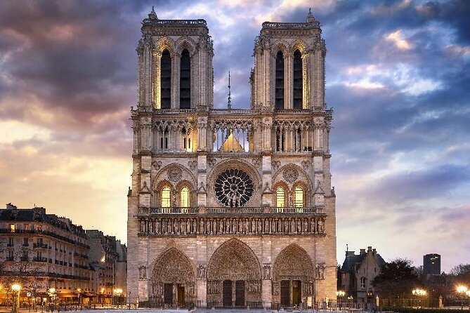 Great Monuments Tour / Duration 3h - from 1 to 6 passengers - Louvre, Notre-Dame, the Pantheon, and the Latin Quarter Thread