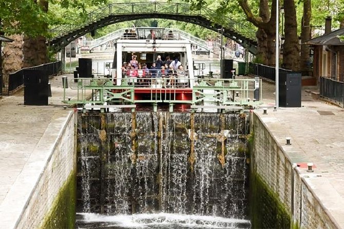 Guided Cruise The Old Paris on Canal Saint Martin - The route rhythm: why this cruise feels slow in the best way