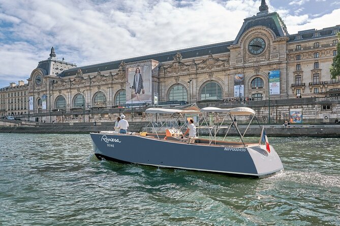 Guided Luxury River Cruise & Walking Tour of Paris' Monuments - Invalides to Pont Alexandre III: Napoleon’s dome and a gorgeous finish