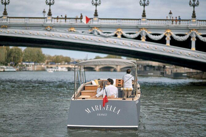 Guided Luxury River Cruise & Walking Tour of Paris' Monuments - Palais de Tokyo and the Grand Palais/Petit Palais exteriors