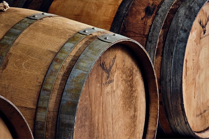 Guided Tour and Tasting at the Distillerie Baccae Paris - The tasting: learning by taste, not by guessing