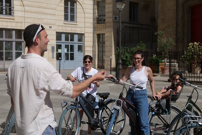 Guided Tour of Paris by Bike - Stop 1: Passage du Caire and the first local pause