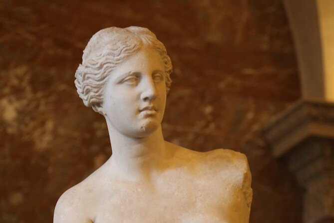 Guided tour of the Louvre Museum with tickets included - Medieval Louvre walls: the secret beginning you can miss