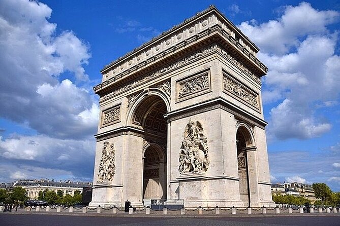 Half Day Paris Tour with Hotel pickup and drop - Price and time: is $307.05 per person good value?