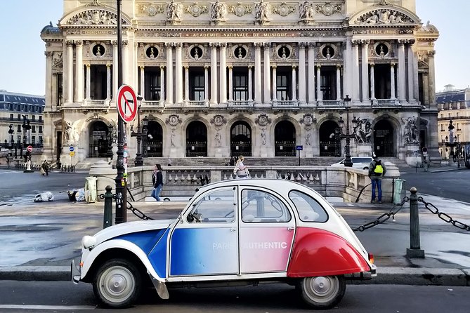 Half day trip in Paris in a vintage and convertible car with a Parisian - Your private driver-guide experience: what you actually get