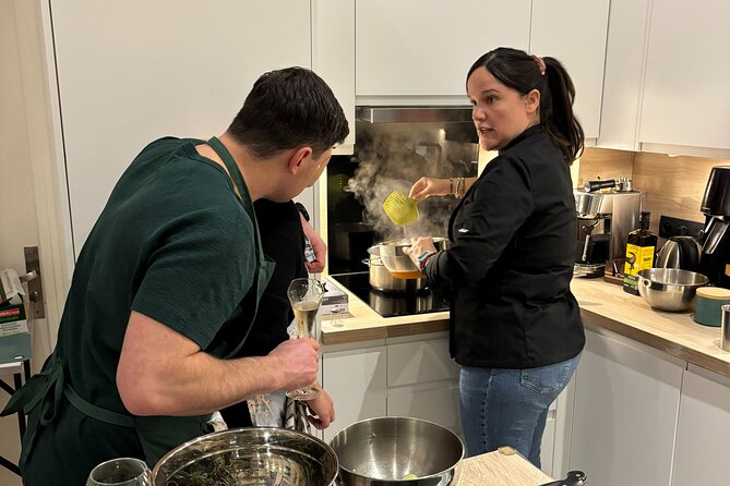 Hands-On Cooking Class in the Heart of Les Batignolles, Paris - Knife Skills First: The Lesson That Makes the Cooking Stick