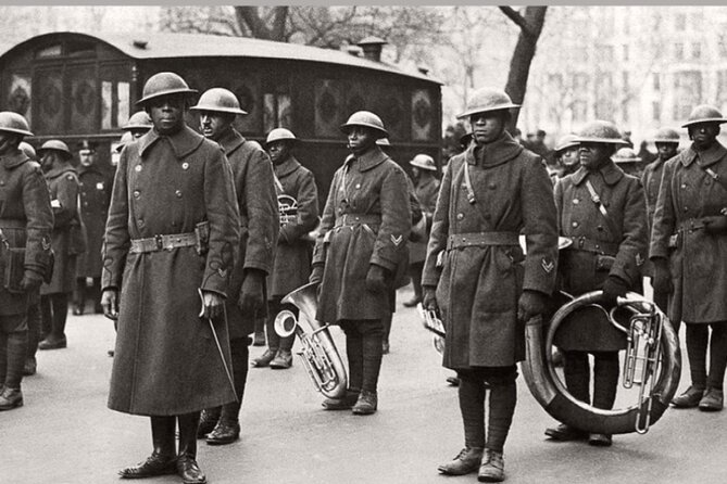 Harlem in Paris : the Birth of Jazz in France (Small Group Walking Tour) - Meeting at Artemisia Montmartre: the pre-walk show-and-tell