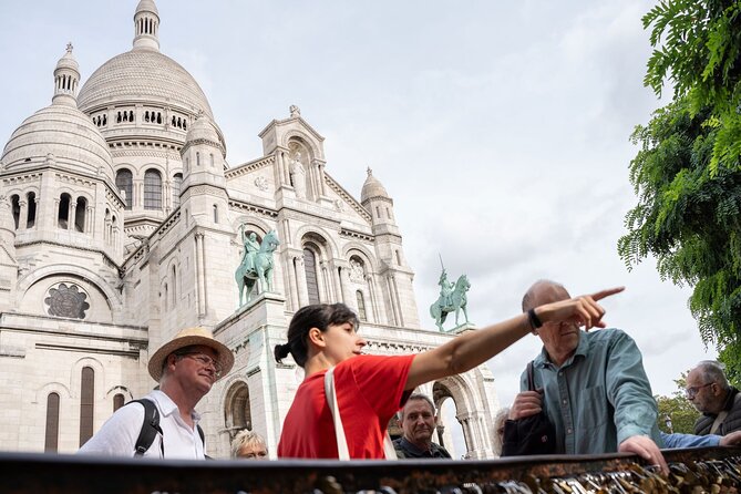 Hidden Montmartre: Paris' Secret Streets Walking Tour - Getting the most out of Montmartre: it’s not just sights, it’s the route