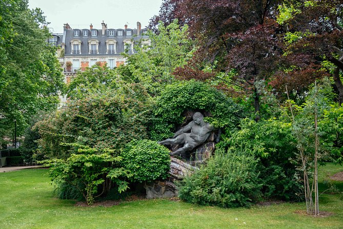 Highlights & Hidden Gems of Ile de Cité & the Left Bank: Private City Tour - Private pacing and how the guide really shapes the experience