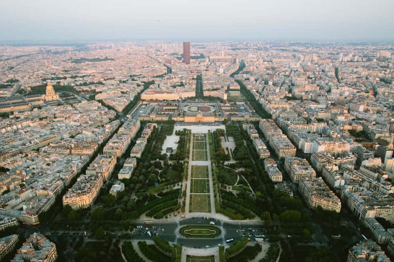 Highlights of Paris Bike Tour in English or Dutch - Key points before you go