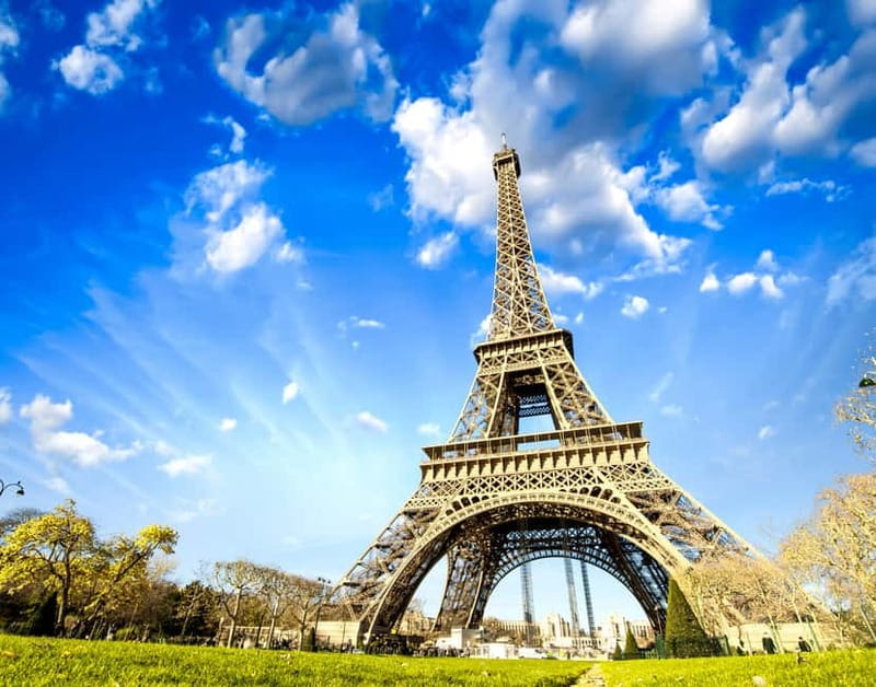 Highlights of Paris Bike Tour in English or Dutch - École-Militaire to Napoleon’s Tomb: a fast history beat