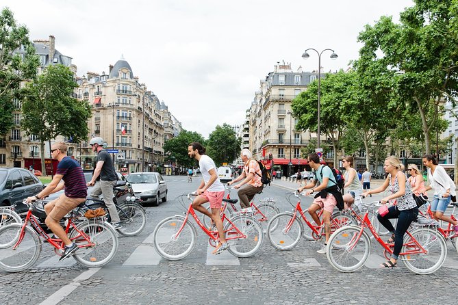Highlights of Paris Bike Tour w/ a Local Guide (English or Dutch) - Why this Paris bike route works so well in a short visit