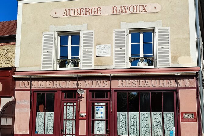 Hiking Adventure in Van Gogh's Footsteps with 6 miles walk - Cimetiere d’Auvers-sur-Oise: the ending place, kept respectful
