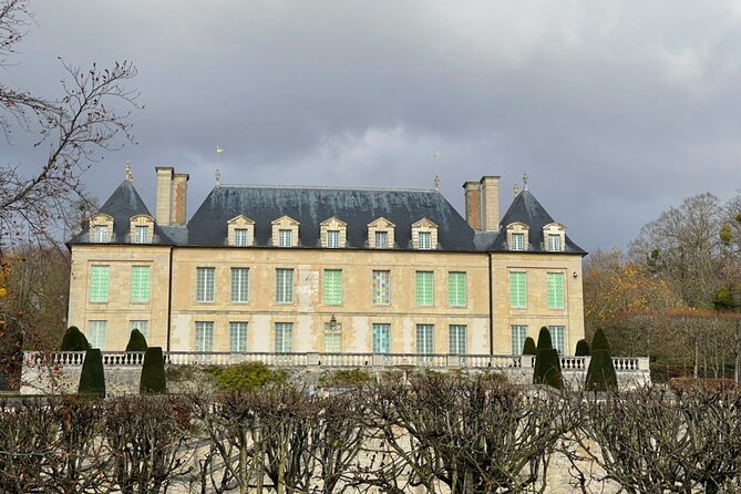 Hiking Adventure in Van Gogh's Footsteps with 6 miles walk - The hike reality check: 6 miles, brisk pace, one uphill