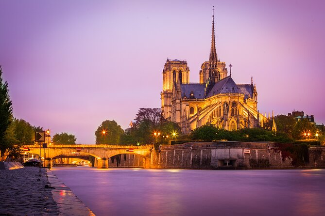 Historic Heart of Paris: Île de la Cité Walking Tour - Pont Louis-Philippe and the Seine: views that actually help your photos