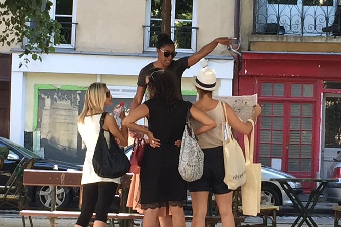 Historical treasure hunt in the city of Versailles - The guides: Arthur and Cyril set you up for success