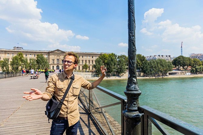 History of Paris City Center w/ Notre Dame Semi-Private 12ppl Max - Passing the Louvre, then easing into Palais-Royal and Tuileries