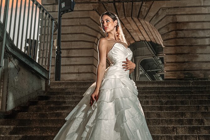 Iconic Portraits in an Exclusive Photoshoot at the Eiffel Tower - Meeting at Place du Trocadéro and how the shoot timing works