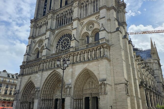 Île de la Cité Guided Tour & assistance Notre Dame entrance - Notre-Dame: entry assistance plus what you’re missing (and what you’re not)