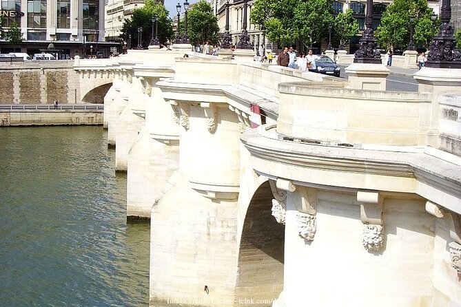 Île de la Cité Private 2h Tour with Latin Quarter & Seine River - FAQ