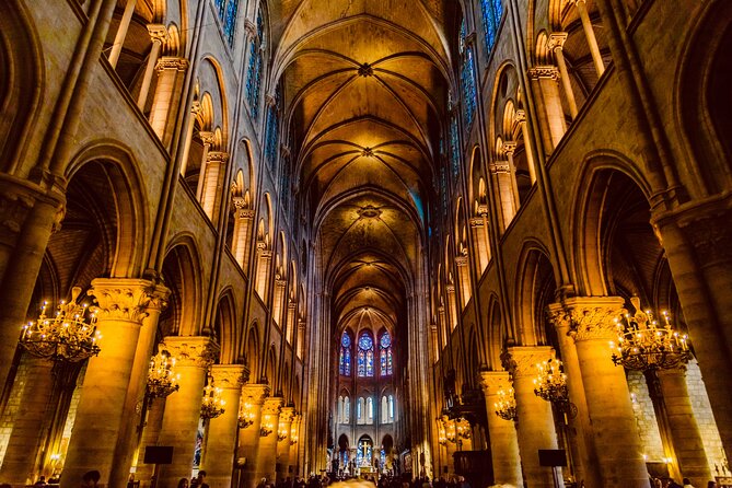 Inside Notre Dame Tour with Optional Seine River Cruise - Meeting on Île de la Cité: where you start and how it flows