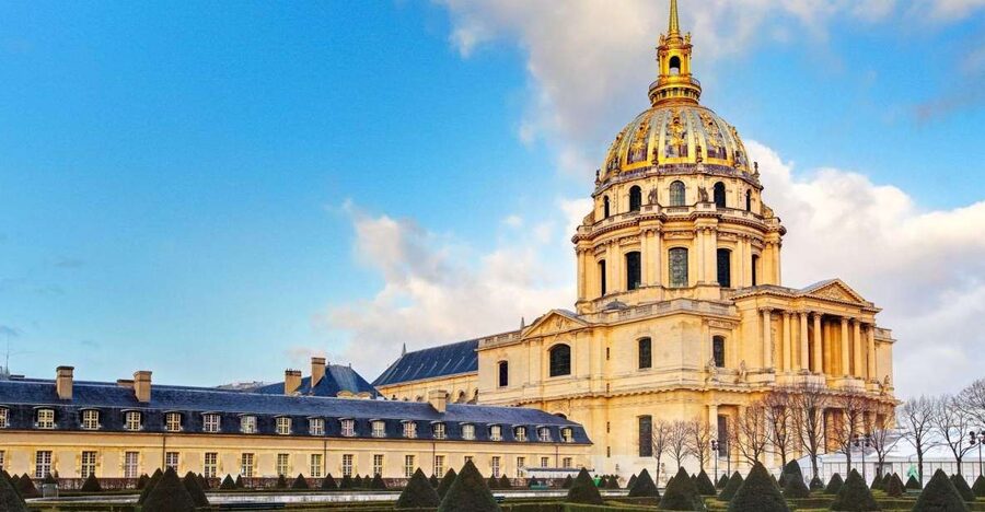 Invalides Museum - WWI & WWII - Guided Tour up to 8 guests - The cathedral Louis built for his troops (and why it feels different)