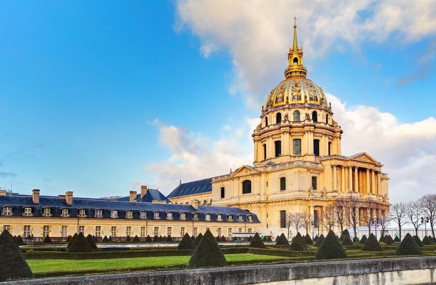 Invalides Museum - WWI & WWII - Guided Tour up to 8 guests - Napoleon’s tomb under the gold dome: what to look for