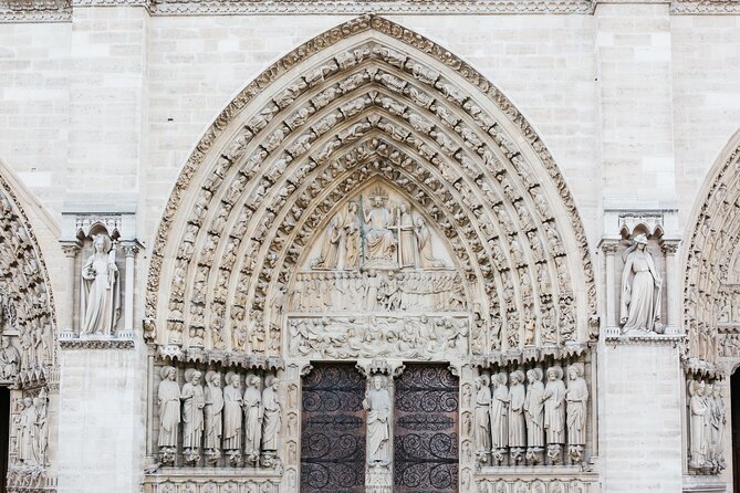 Jewish History Private Tour - Stop 2: Memorial des Martyrs de la Deportation