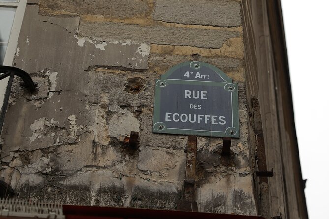Jewish History Private Tour - Stop 4: Rue François Miron and medieval life during plague years