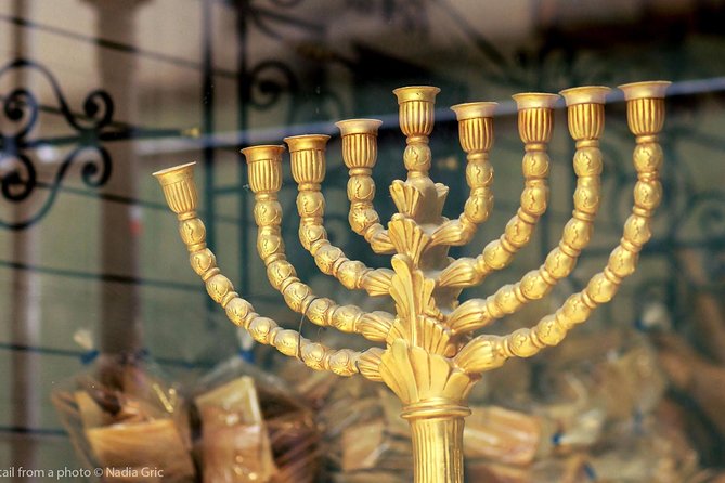 Jewish History Private Tour - A guide makes the difference: art historian skill, strong English, real clarity