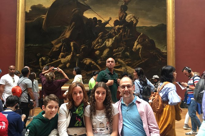 Kid Friendly Private Paris Louvre Tour with Tickets - How the guides keep kids engaged (and adults included)