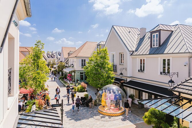 La Vallee Village Shopping Outlet by Luxury Transport from Paris - How to shop smart when the outlet has lots of choice