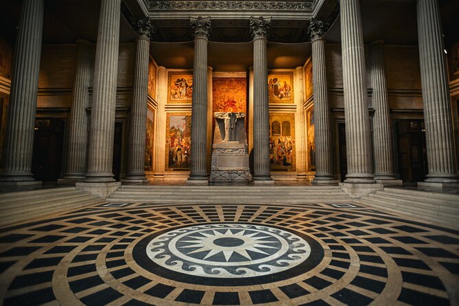 Latin Quarter Guided Tour with Panthéon Entry - Panthéon finale: reserved entry, Foucault’s pendulum, and famous tombs