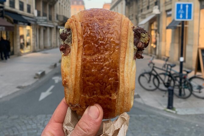Latin Quarter Pastries & Chocolate Food Tasting Tour - Key highlights at a glance